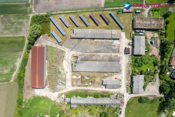 Prodej obchodního prostoru, Nedomice, 22700 m2