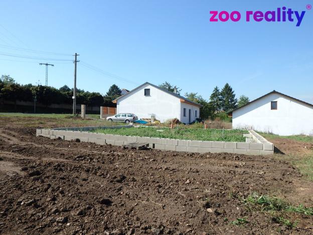 Prodej pozemku pro bydlení, Bystřany, 646 m2