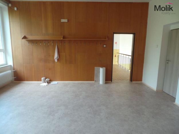 Pronájem obchodního prostoru, Litvínov, U Zámeckého parku, 100 m2