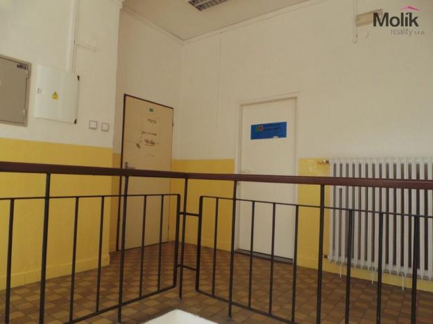 Pronájem obchodního prostoru, Litvínov, U Zámeckého parku, 100 m2