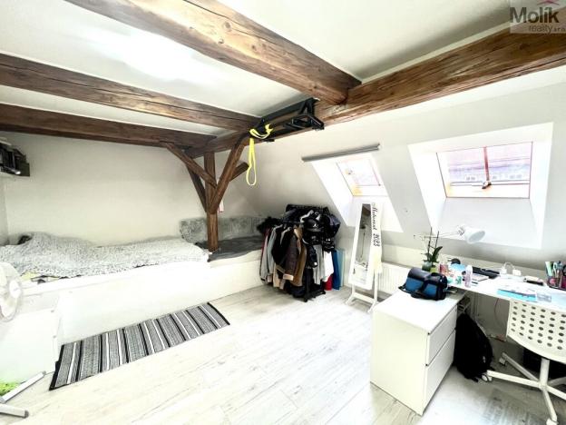 Prodej vícegeneračního domu, Žatec, Žižkovo náměstí, 200 m2