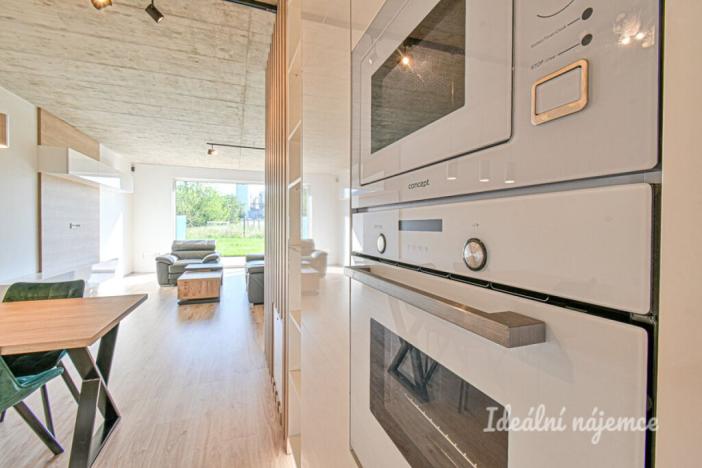 Pronájem rodinného domu, Olomouc - Hodolany, Mačákova, 118 m2