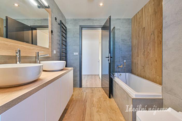 Pronájem rodinného domu, Olomouc - Hodolany, Mačákova, 118 m2