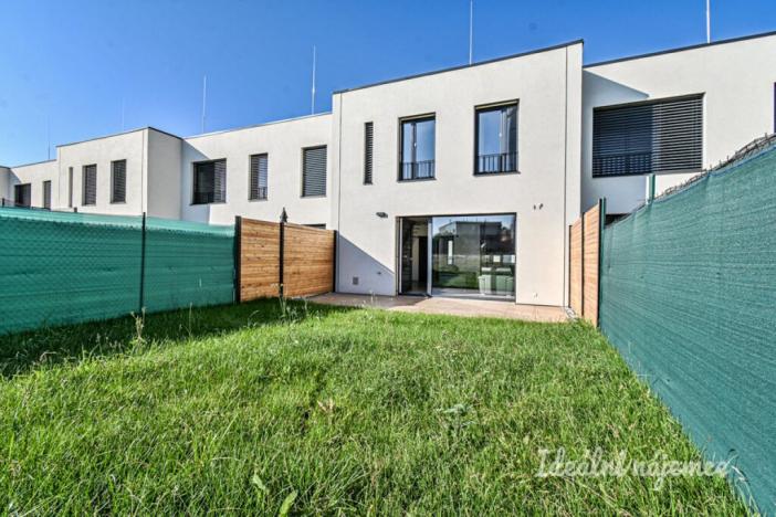 Pronájem rodinného domu, Olomouc - Hodolany, Mačákova, 118 m2