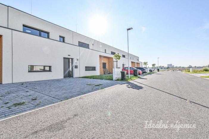 Pronájem rodinného domu, Olomouc - Hodolany, Mačákova, 118 m2