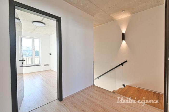 Pronájem rodinného domu, Olomouc - Hodolany, Mačákova, 118 m2