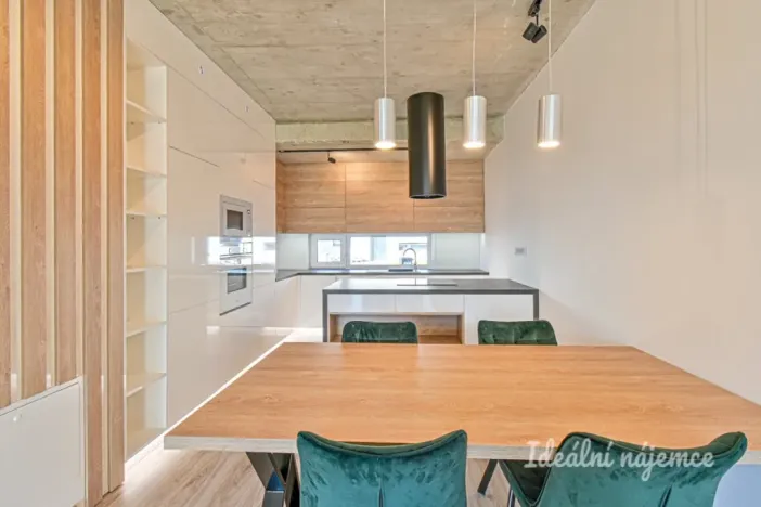 Pronájem bytu 4+kk, Olomouc - Hodolany, Mačákova, 118 m2