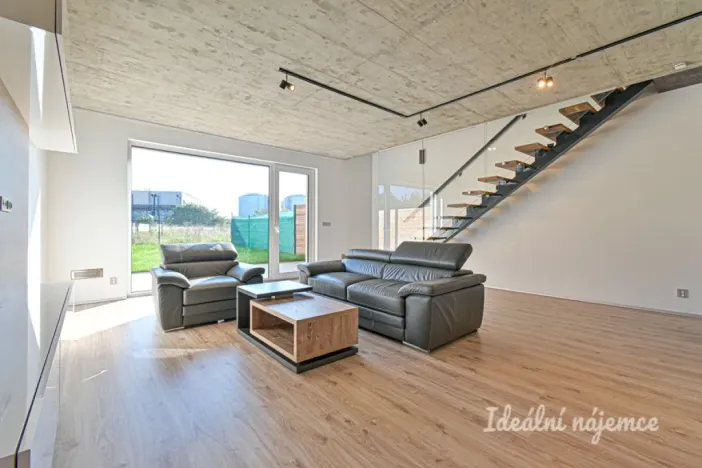 Pronájem bytu 4+kk, Olomouc - Hodolany, Mačákova, 118 m2