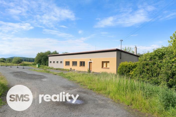 Prodej komerční nemovitosti, Krnov - Krásné Loučky, Krásné Loučky, 200 m2