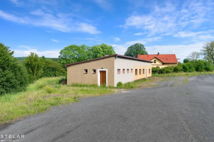 Prodej komerční nemovitosti, Krnov - Krásné Loučky, Krásné Loučky, 200 m2