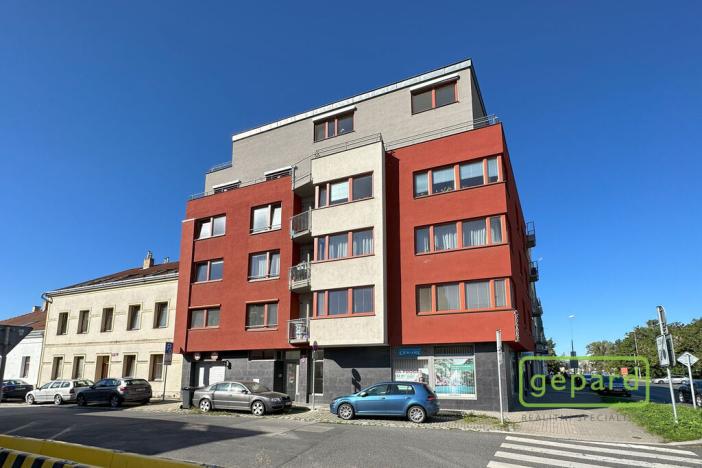 Prodej bytu 5+kk, Praha - Krč, Na Dvorcích, 289 m2