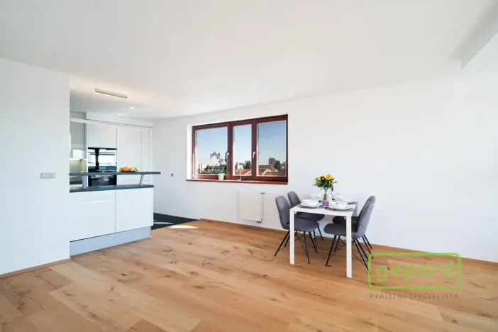 Prodej bytu 5+kk, Praha, Na Dvorcích, 289 m2