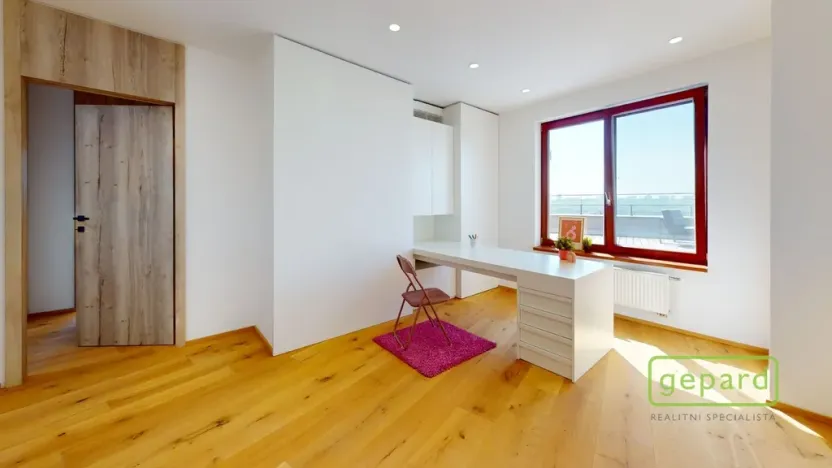 Prodej bytu 5+kk, Praha, Na Dvorcích, 289 m2