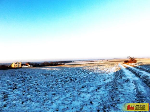 Prodej pozemku pro komerční výstavbu, Znojmo - Mramotice, 8168 m2