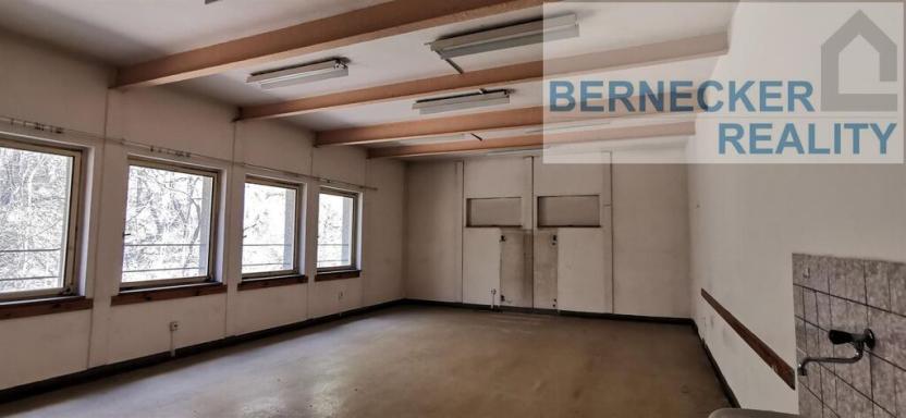 Pronájem kanceláře, Sedlčany, Na Červeném Hrádku, 450 m2