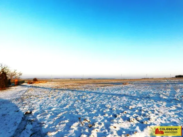 Prodej pozemku pro komerční výstavbu, Znojmo, 27908 m2