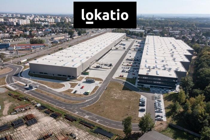 Pronájem skladu, Pardubice, 8000 m2