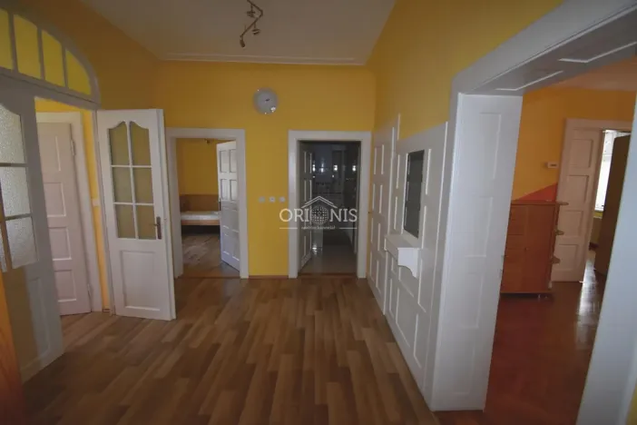 Pronájem bytu 4+1, Chomutov, Zborovská, 132 m2