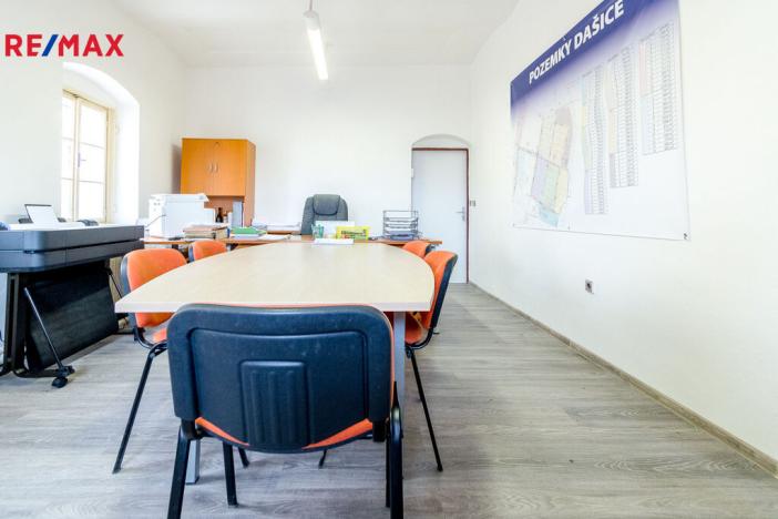 Prodej rodinného domu, Dašice, náměstí T. G. Masaryka, 450 m2