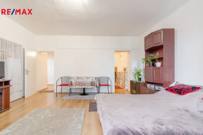 Prodej rodinného domu, Dašice, náměstí T. G. Masaryka, 450 m2