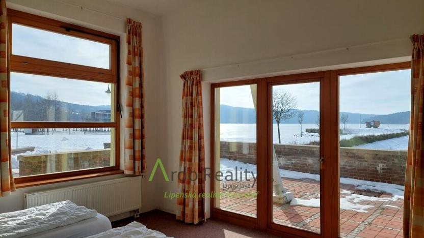 Prodej bytu 2+kk, Lipno nad Vltavou - Slupečná, 76 m2