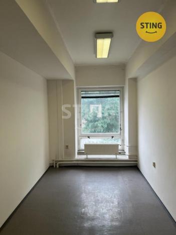 Pronájem kanceláře, Opava, Rybářská, 11 m2