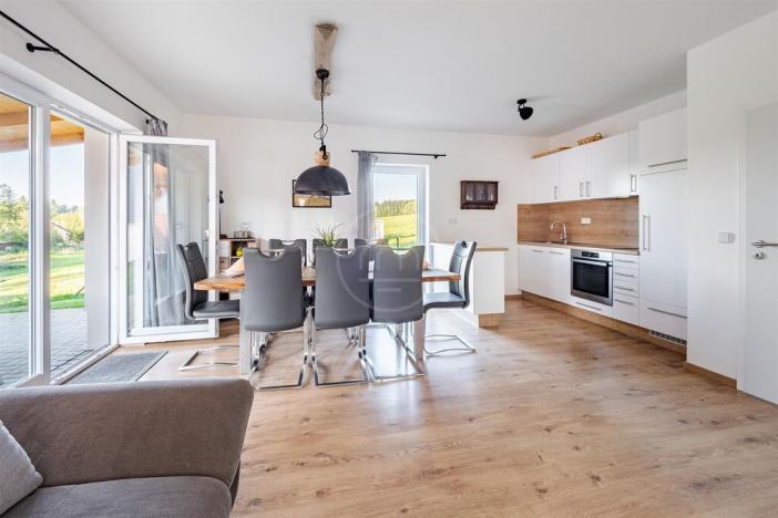 Prodej rodinného domu, Frymburk, 96 m2