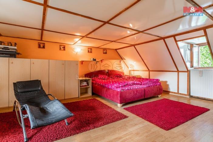 Prodej rodinného domu, Velké Březno, 700 m2