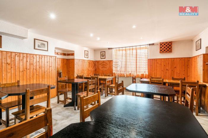 Prodej rodinného domu, Velké Březno, 700 m2