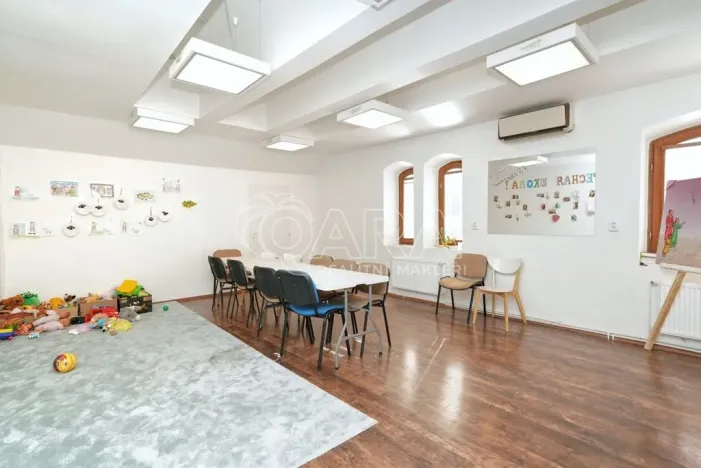 Prodej činžovního domu, Kladno, Osvoboz. pol. vězňů, 1000 m2