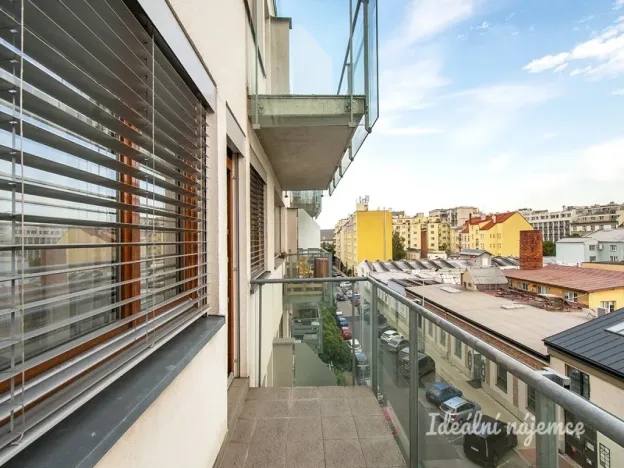 Pronájem bytu 1+1, Praha - Holešovice, U měšťanského pivovaru, 47 m2