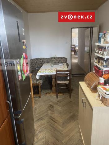 Prodej rodinného domu, Zádveřice-Raková - Zádveřice, 380 m2