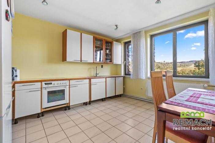 Prodej rodinného domu, Strání, nám. P. St. Spáčila, 500 m2