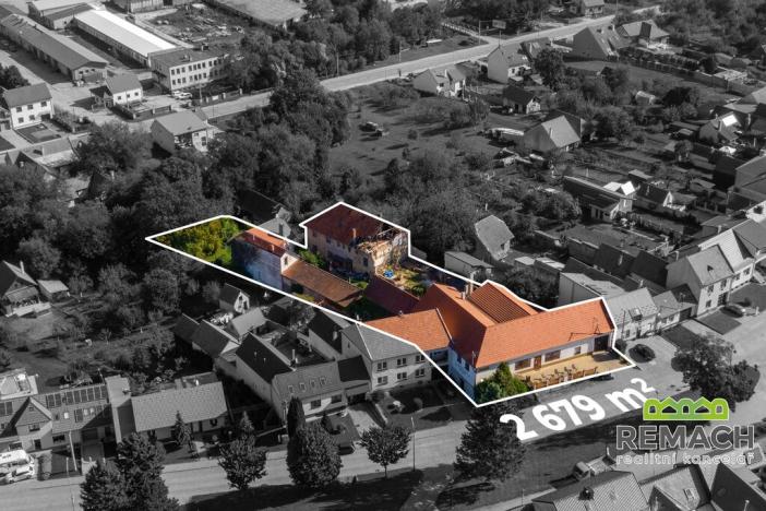 Prodej rodinného domu, Strání, nám. P. St. Spáčila, 500 m2