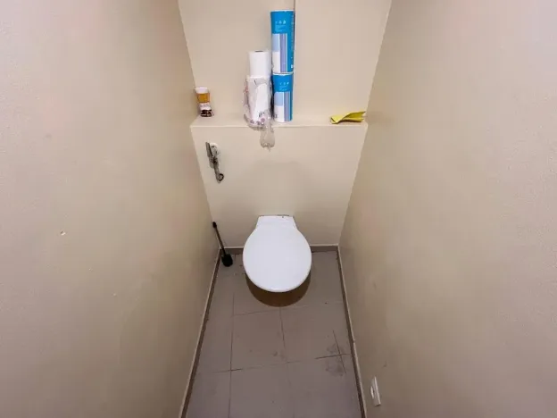 Pronájem bytu 1+kk, Praha - Strašnice, Věšínova, 28 m2