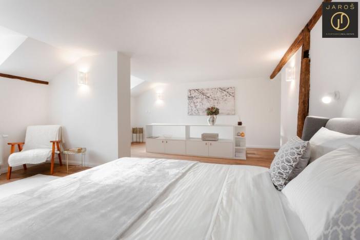 Prodej bytu 4+1, Karlovy Vary, Vřídelní, 127 m2