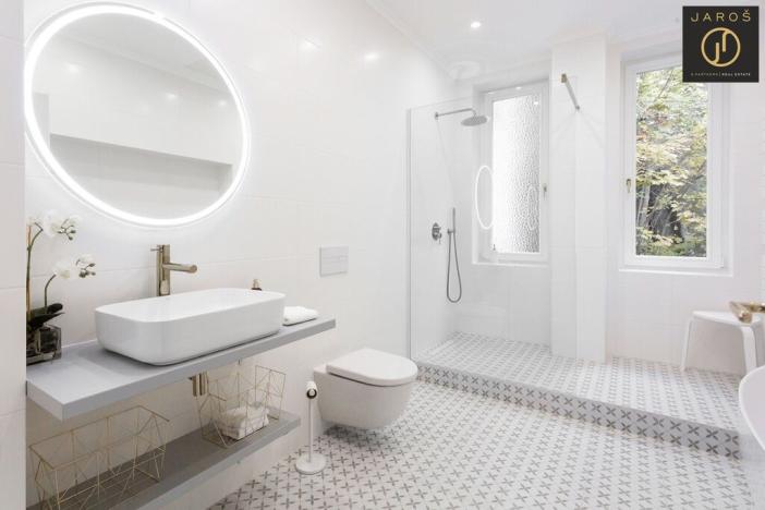 Prodej bytu 4+1, Karlovy Vary, Vřídelní, 127 m2