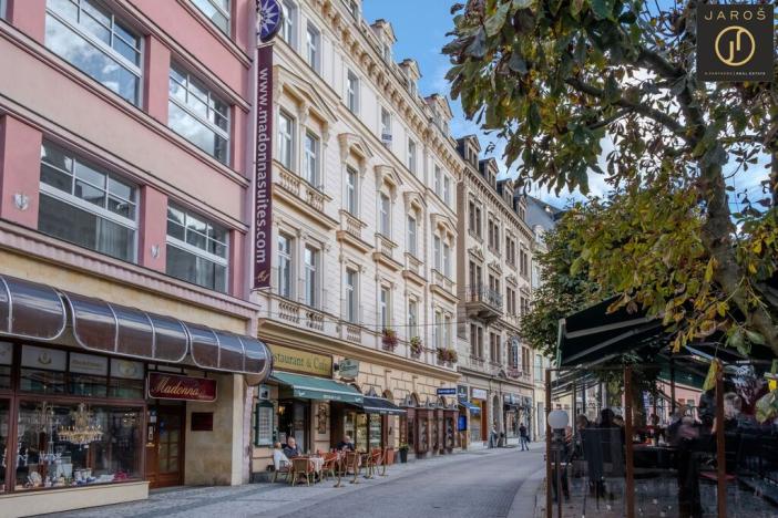 Prodej bytu 4+1, Karlovy Vary, Vřídelní, 127 m2