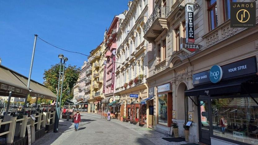 Prodej bytu 4+1, Karlovy Vary, Vřídelní, 127 m2