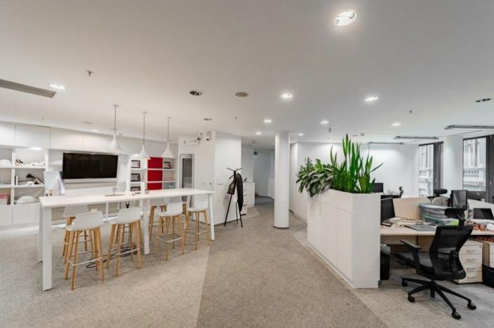 Pronájem kanceláře, Praha - Nové Město, Václavské náměstí, 335 m2