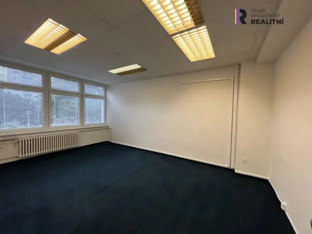 Pronájem kanceláře, Zlín, Kvítková, 62 m2