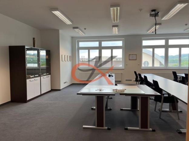 Pronájem kanceláře, Zašová, 71 m2