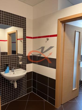 Pronájem kanceláře, Zašová, 71 m2