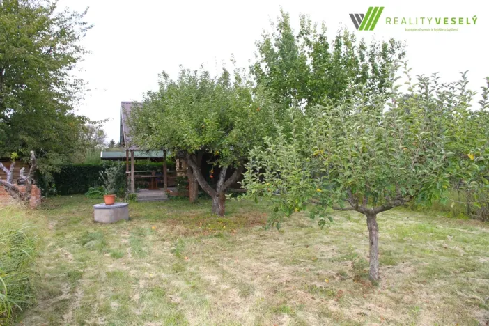 Prodej zahrady, Hodonín, Štěpnice, 400 m2