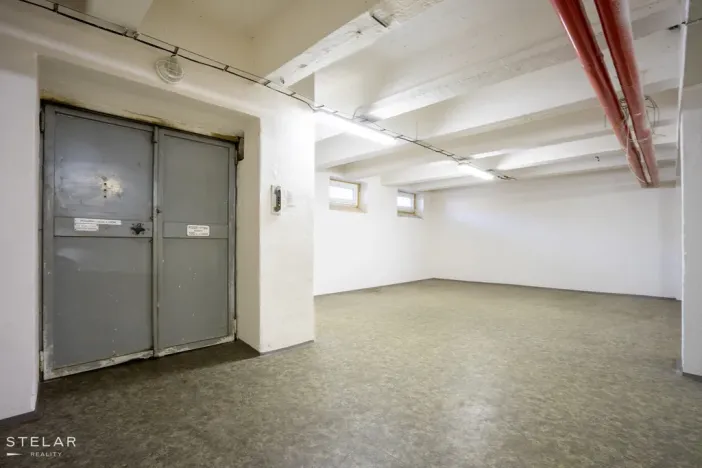 Pronájem skladu, Krnov, Revoluční, 229 m2