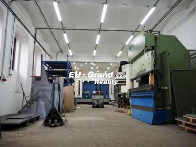 Prodej obchodního prostoru, Varnsdorf, Dvořákova, 3045 m2