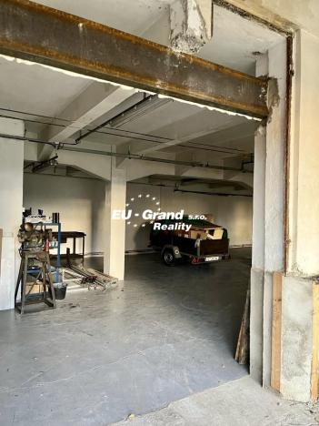 Prodej obchodního prostoru, Varnsdorf, Dvořákova, 3045 m2