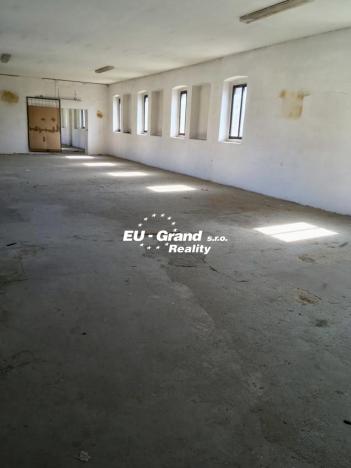 Prodej obchodního prostoru, Varnsdorf, Dvořákova, 3045 m2