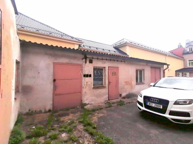 Prodej výrobních prostor, Karlovy Vary - Dvory, Chebská, 360 m2