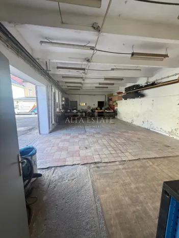 Prodej výrobních prostor, Karlovy Vary - Dvory, Chebská, 360 m2